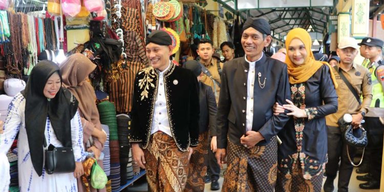 Penjamasan Pusaka Sunan Kalijaga Jadi Puncak Acara Grebeg Besar Demak 2025