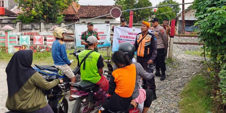 153 Kecelakaan Terjadi di Perlintasan KA Sebidang Selama 6 Tahun