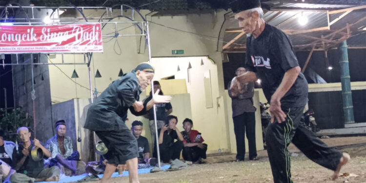 Kisah Mbah Kardi, Setengah Abad jadi Pemain Gongcik