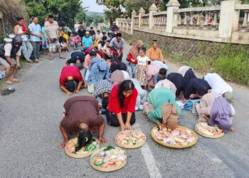 Tambang Ilegal Dekat Bendung Logung Ditutup, Warga Tanjungrejo Sujud Syukur