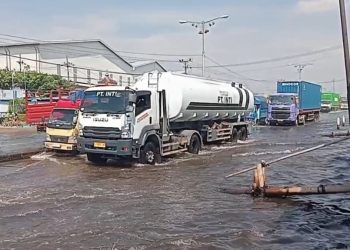 Kecewa Banjir Rob Belum Ditangani Serius, 100 Ribu Warga NU Demak Akan Turun ke Jalan