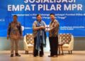 Lestari Moerdijat Terima Penghargaan Pemberi Beasiswa KIP Kuliah Terbanyak