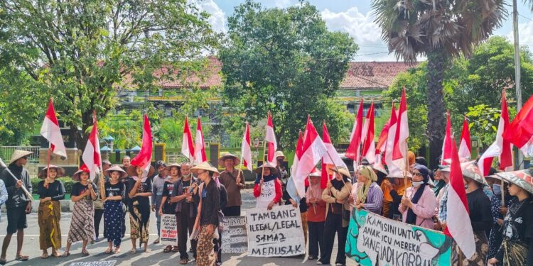Tak Ditemui Kapolresta, Pendemo Tolak Tambang: Ini Sangat Mengecewakan