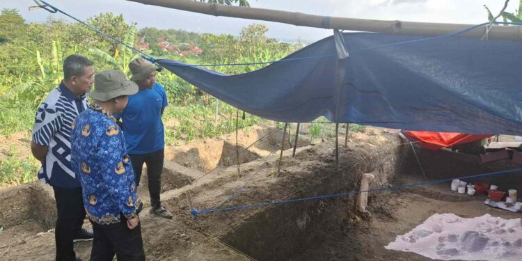 Upayakan jadi Cagar Budaya Nasional, Lestari Moerdijat Gandeng Kemenbud Tinjau Penggalian Fosil Gajah Purba
