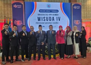 Gelar Wisuda ke-4, Universitas YPPI Rembang Komitmen Cetak Lulusan Unggul yang Berdampak