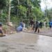 Warga Kumpulkan Rp60 Juta untuk Cor Jalan Rusak 180 Meter di Gembong