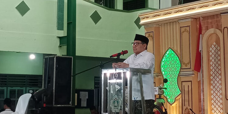 Menko PM Targetkan 1.000 Dapur MBG di Pesantren, Beroperasi Agustus 2025