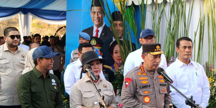 Tanam Jagung di Grobogan, Kapolri Targetkan 1 Juta Hektare Dukung Swasembada Pangan