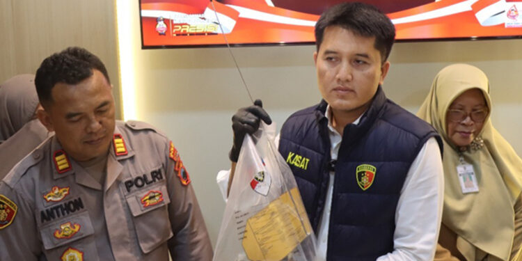 Tersangka Perantai Anak Dikenal Tokoh Agama, Polisi Sebut Temukan Antena Diduga untuk Aniaya