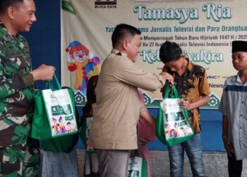 IJTI Muria Raya Ajak Seratusan Anak Yatim Piatu Liburan di Kebun Syakira