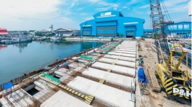 Dermaga Shiplift Kapal Selam Pertama di Indonesia Dibangun