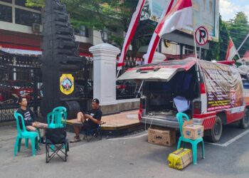 Masyarakat Pati Bersatu Open Donasi Demo Tolak Kenaikan PBB-P2 di Alun-Alun