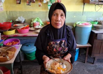 Segarnya Sop Udang Kuliner Jepara yang Legendaris