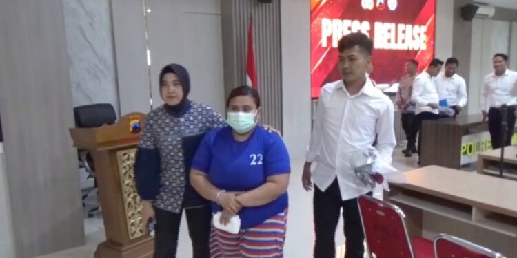 Jual Anak di Bawah Umur Rp300 Ribu, Mucikari di Demak Ditangkap Polisi