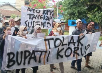 Warga Pati Serentak Surati KPK, Desak Segera Usut Dugaan Korupsi Sudewo
