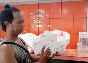 Warga Pati Kirim 7 Karung Surat ke KPK, Tuntut Sudewo Segera jadi Tersangka