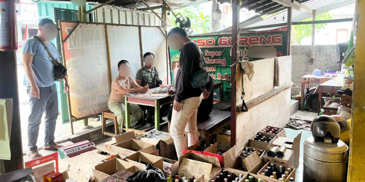 Polres Kudus Amankan Ratusan Botol Miras Berbagai Merek
