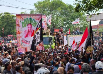 Masyarakat Pati Bersatu Demo Tuntut Gerindra Segera Pecat Sudewo