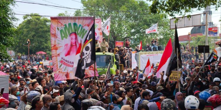 Masyarakat Pati Bersatu Demo Tuntut Gerindra Segera Pecat Sudewo