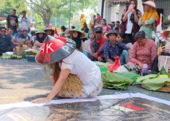 Peringati Hari Tani, Petani Pati Demo Tuntut Penutupan Tambang