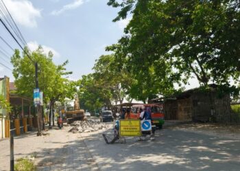 Proyek Perbaikan Jalan Kudus-Purwodadi Makan Korban