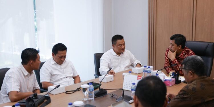 Datangi Istana Negara, SNI Tolak PBB Laut hingga Naturalisasi Kapal Asing