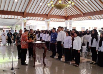 Bupati Pati Sudewo Lantik 1047 PPPK dan 2 ASN, Mayoritas Guru
