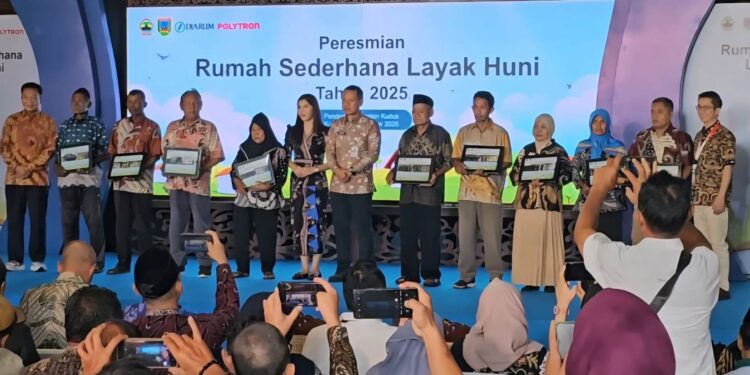 Djarum dan Polytron Renovasi 130 Rumah di Kudus Lewat Program RSLH