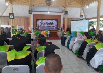 Cerita Sulimah dan Sukini, Dua Lansia yang Semangatnya Tak Pernah Padam untuk Belajar