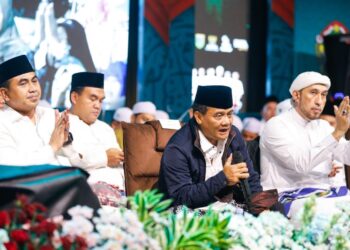 Gubernur Luthfi Luncurkan Program Beasiswa Santri dan Pengasuh Pesantren