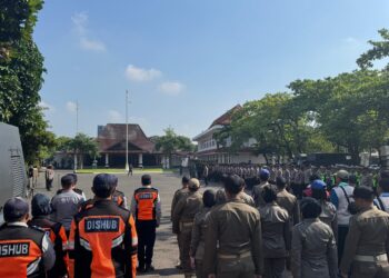 Kemarin Ricuh, Polresta Pati Terjunkan Ratusan Personel Pastikan Rapat Pansus Kondusif