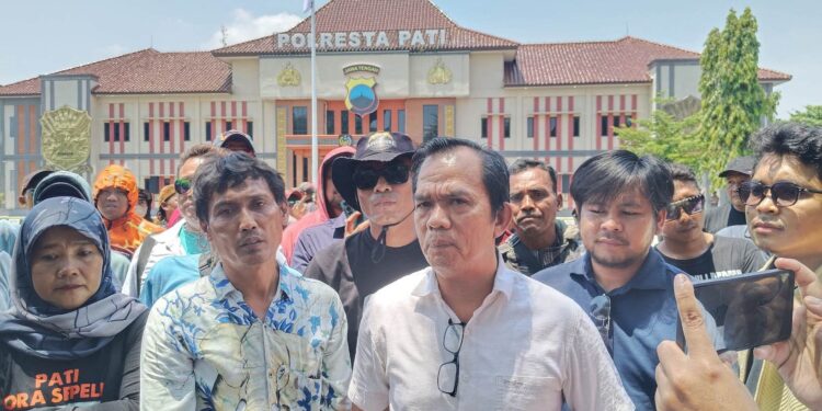 Kapolresta Pati Diultimatum 24 Jam Tangkap Pelaku Pemukulan dan Pembakaran