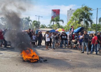 Warga Pati Tuntut Polisi Tangkap Pengeroyok dan Pembakar Rumah Koordinator MPB