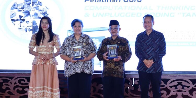 Tutup Pelatihan Guru, Lestari Moerdijat: Mari Majukan Pendidikan di Kudus