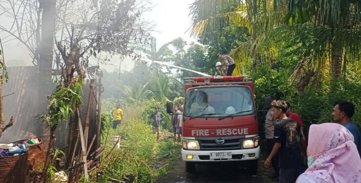 Bakar Sampah, Rumah Warga Pundenrejo Pati Malah Ikut Dilalap Api