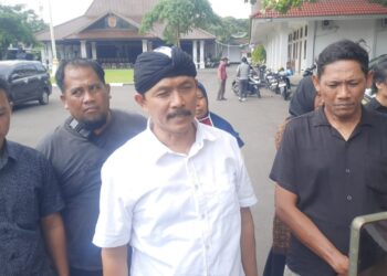 Ditagih Janji Tutup Tambang, Sudewo Hanya Temui Sebentar JMPPK