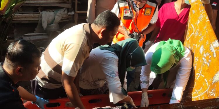 Sakit Tak Kunjung Sembuh, Seorang Nenek di Kudus Bunuh Diri Nyemplung Sumur