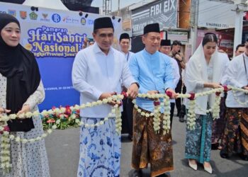 Wagub Jateng Takjub Ada Pesantren di Jepara Punya Bisnis Jersey