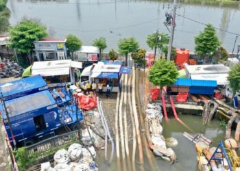Atasi Banjir di Semarang, BPBD Jateng Kerahkan Mobil Pump