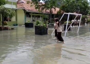 Banjir Rendam SMAN 1 Karanganyar Demak, Kegiatan Belajar Terganggu