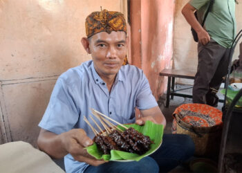 Belum Sah ke Kudus jika Belum Cicipi Sate Kerbau yang Legendaris Ini
