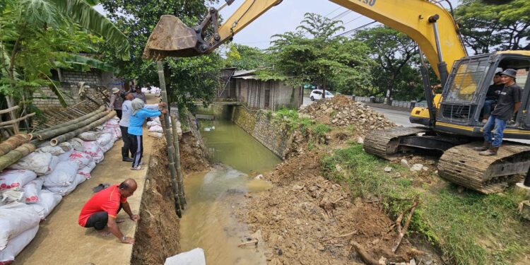 Perbaikan Tanggul Sungai di Ketitangwetan Pati Ditarget Selesai 10 Hari