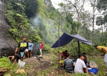 Menikmati Akhir Pekan di Air Terjun Tretes Pati yang Berasa Milik Sendiri