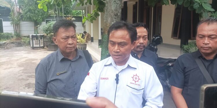 Temui Sudewo, Sejumlah Aktivis Pati Upayakan Pembebasan Botok dan Teguh