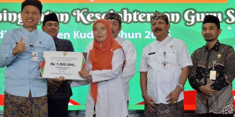 Bantuan TKGS Pemkab Kudus Diduga Disunat