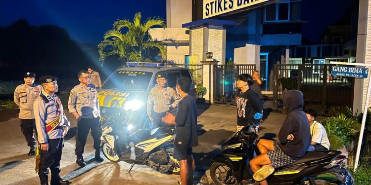 Lari ke Kantor Polisi, Sejumlah Pemuda di Pati Ngaku Digeruduk Kelompok Bersajam