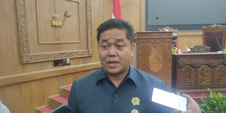 AMPB Desak DPRD Pati Tangguhkan Penahanan Botok Cs dan Massa Pro Sudewo