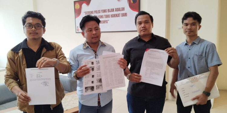 725 Warga Pati Jaminkan Diri untuk Tangguhkan Penahanan Botok-Teguh