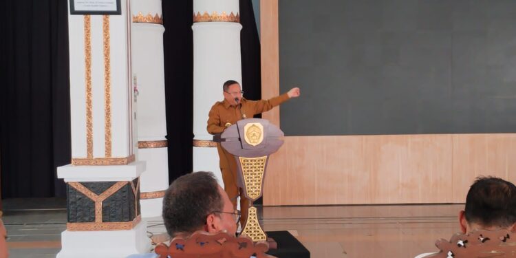 Momen Bupati Sudewo Telpon Apindo Nego Kenaikan UMK 2026, Langsung Deal