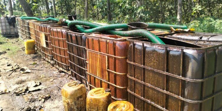 KPH Mantingan Deteksi Ada 5 Tambang Minyak Ilegal di Perbatasan Rembang-Blora